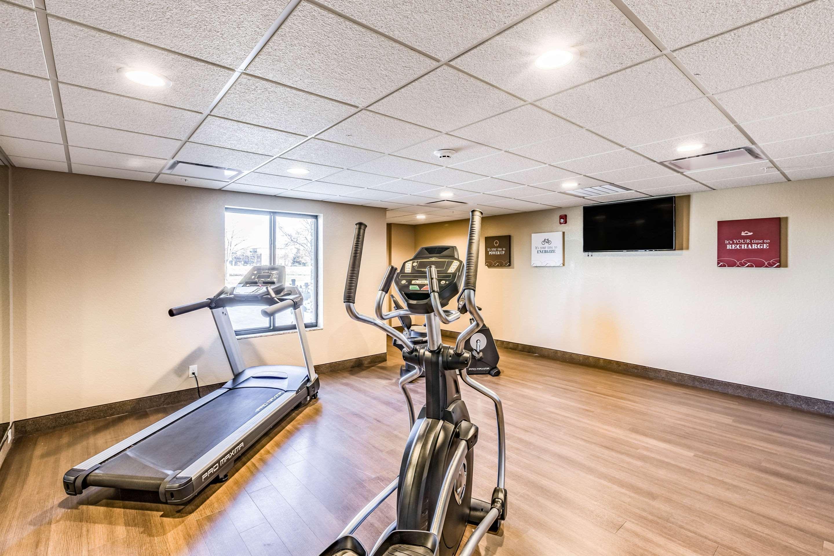Comfort Inn Altoona-Des Moines Zewnętrze zdjęcie