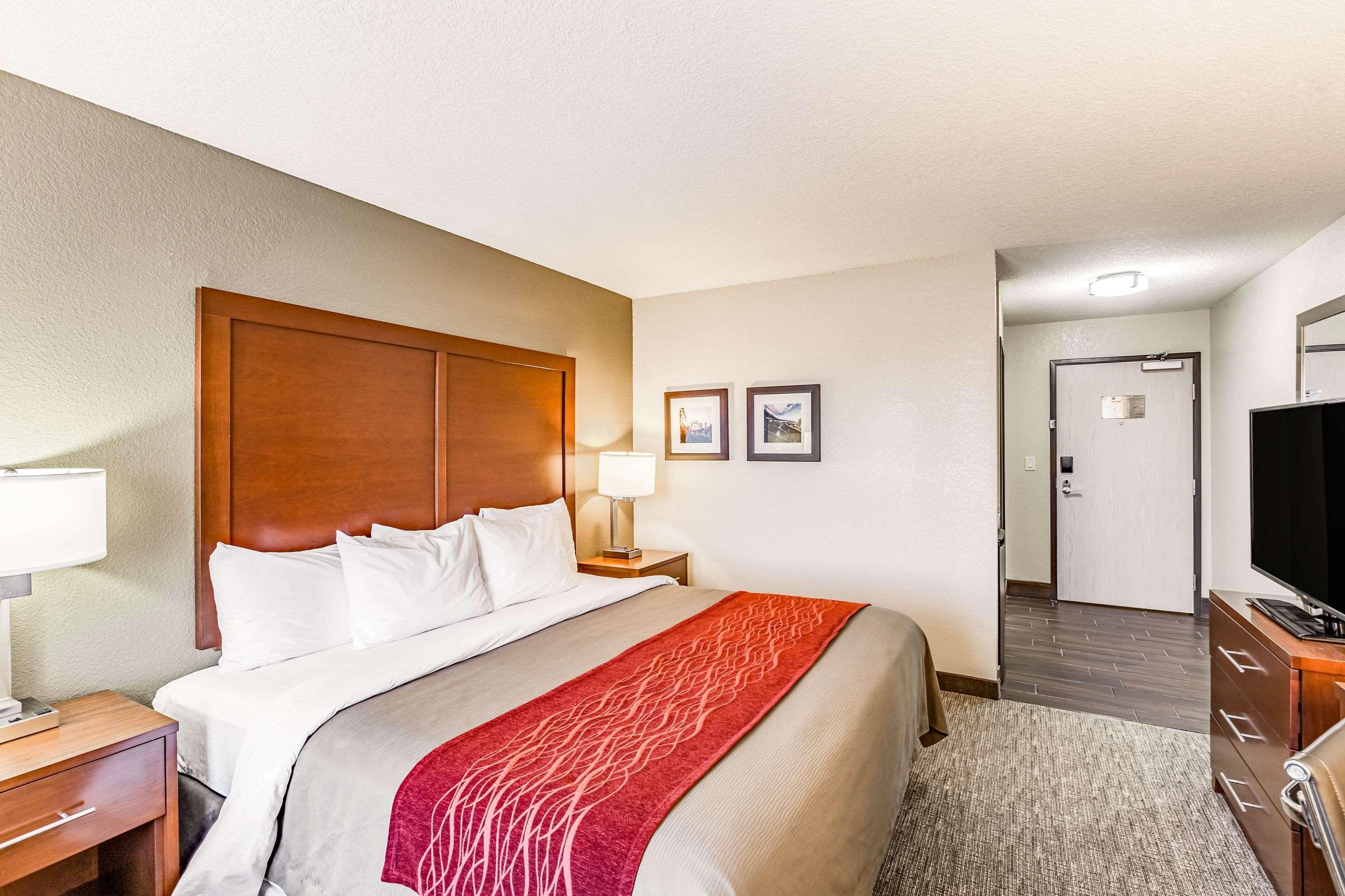 Comfort Inn Altoona-Des Moines Zewnętrze zdjęcie