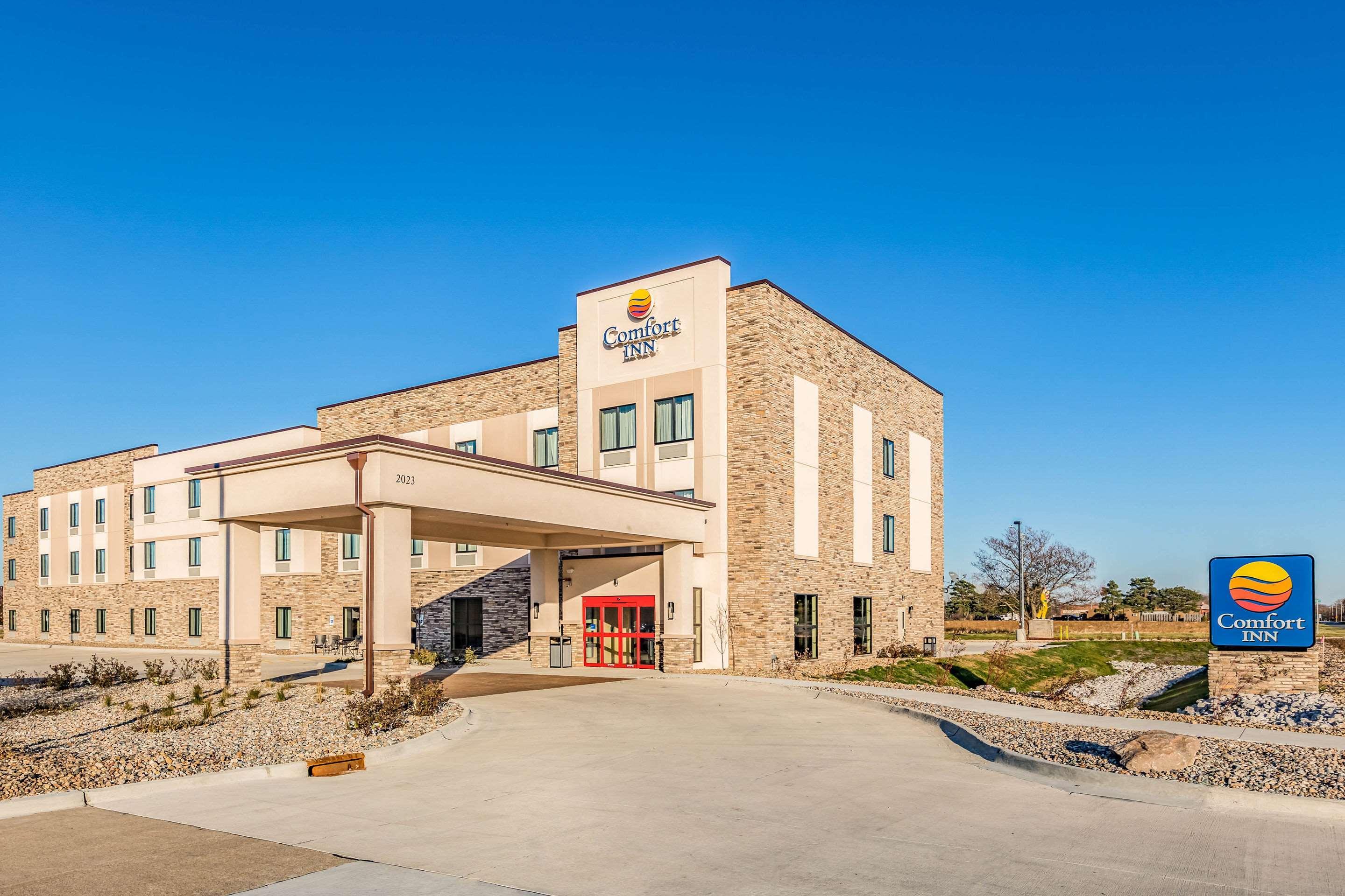 Comfort Inn Altoona-Des Moines Zewnętrze zdjęcie